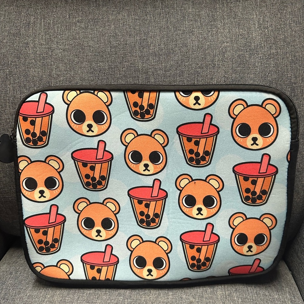 Hot Topic Boba Bear Laptop Case View 6